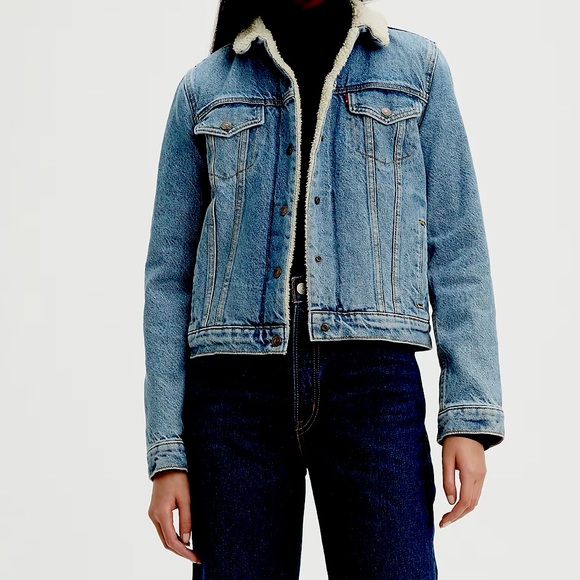 Levi’s denim jacket - Picture 2 of 3